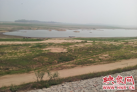 經(jīng)過(guò)兩次動(dòng)用死庫(kù)容，白龜山水庫(kù)水位96.8m，遠(yuǎn)低于死水位97.5m。