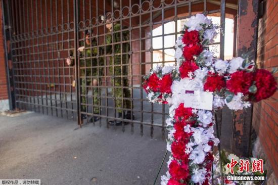 一名在國(guó)家戰(zhàn)爭(zhēng)紀(jì)念館值勤的加拿大士兵遭槍擊后不治身亡，另有一名衛(wèi)兵受傷，一名槍手被警方擊斃。