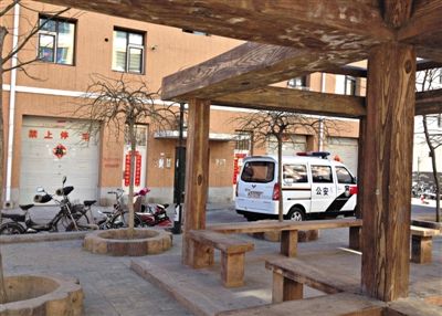 　案發(fā)的百合新城小區(qū)。被害人李某某在該小區(qū)買了一套房。新京報記者 王瑞鋒 攝