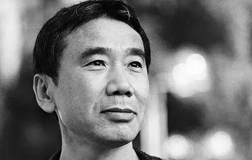 但賠率并非完全靠蒙。比如在2012年，Ladbrokes就成功壓中莫言獲獎(jiǎng)。而去年得主阿列克謝耶維奇，在諾獎(jiǎng)公布前一周反超村上春樹(shù)位列賠率榜首位。