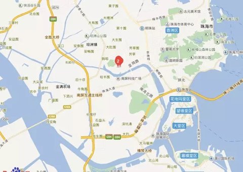 以此前的格力康樂園為例。在2005年，格力電器就已出資2億元，建立員工生活區(qū)——格力康樂園。該生活園區(qū)建筑面積達12萬平方米以上，可容納員工10000多人。后來，斥資4億的康樂園二期也已經(jīng)投入使用。