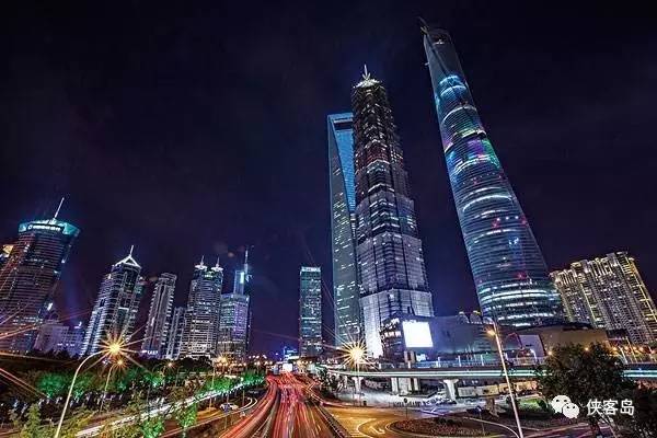 【解局】黨報(bào)頭版專談上海，意在一個(gè)全國(guó)性的潛規(guī)則