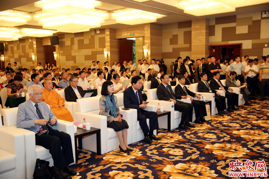 重要嘉賓、著名學(xué)者云集嵩山論壇。