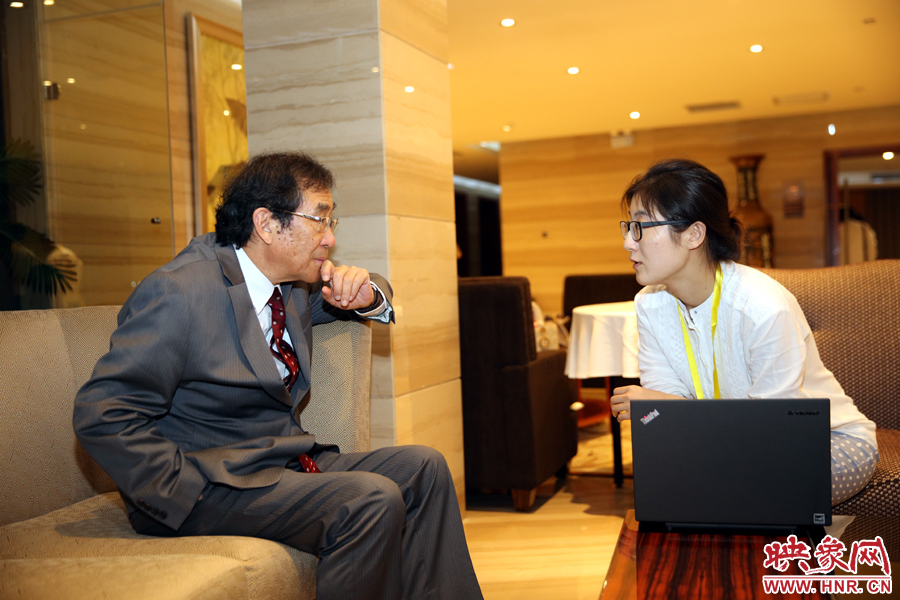 映象網(wǎng)記者專訪杜維明教授。