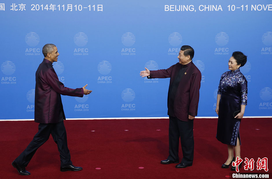 圖為習近平夫婦歡迎美國總統(tǒng)奧巴馬。中新社發(fā) 杜洋 攝