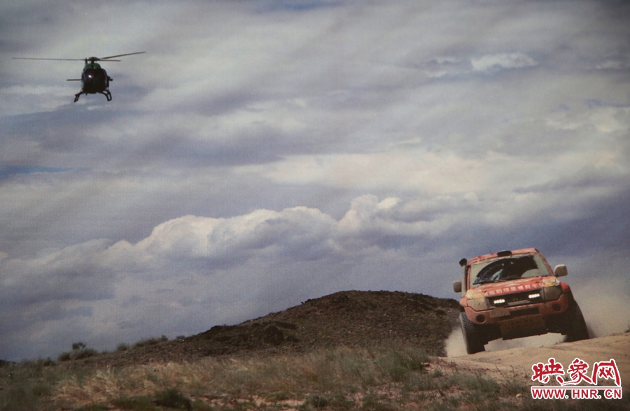 賽車的世界、更是男人的世界。圖為部分參展攝影作品。