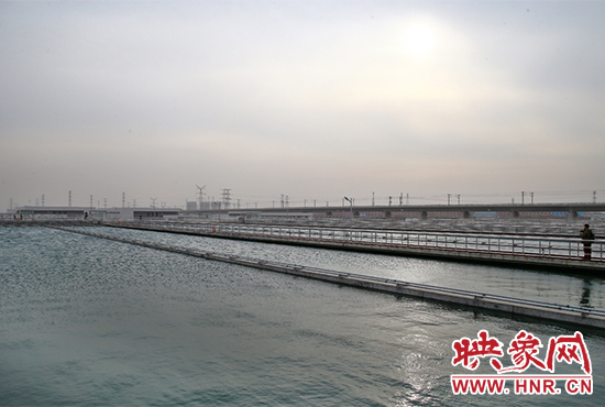 清澈的丹江水流入鄭州市劉灣水廠 清澈的丹江水流入鄭州市劉灣水廠