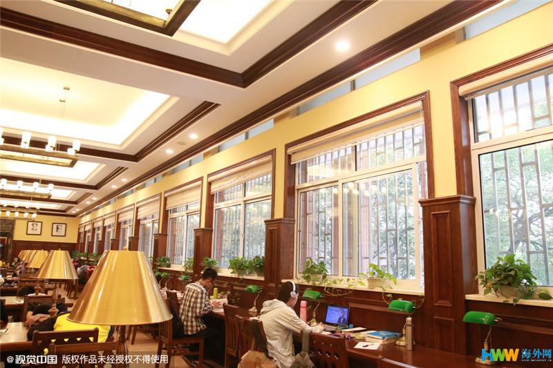 重慶大學(xué)改造翻新的“民國(guó)風(fēng)圖書(shū)館”走紅網(wǎng)絡(luò)，引得無(wú)數(shù)網(wǎng)友點(diǎn)贊