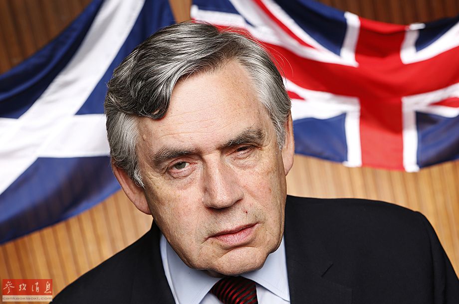 各國領導人退休后都干啥？小布什刷盤布朗教書