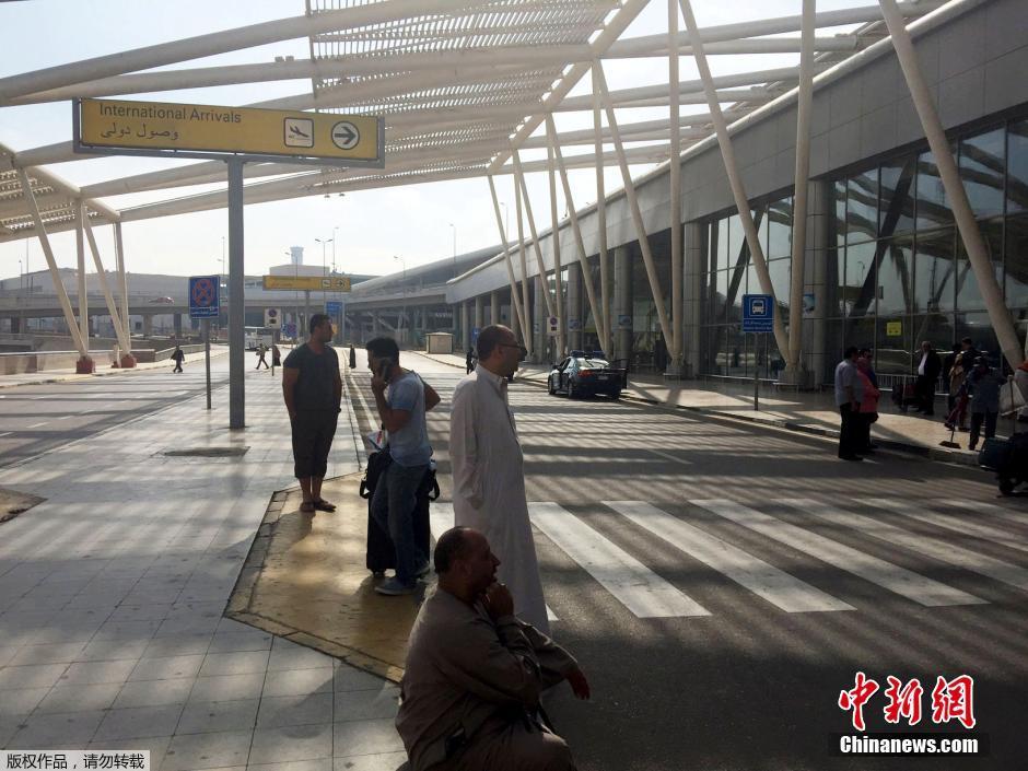 載66人埃航失聯(lián)客機(jī)墜毀 同線航班當(dāng)晚照常起飛