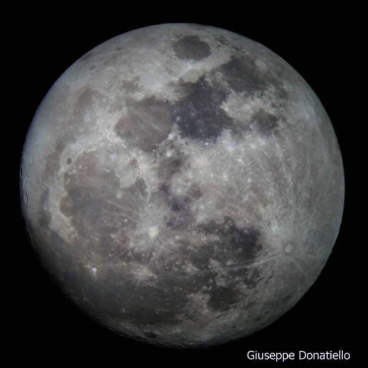 68年來最大！今晚夜空上演超級月亮