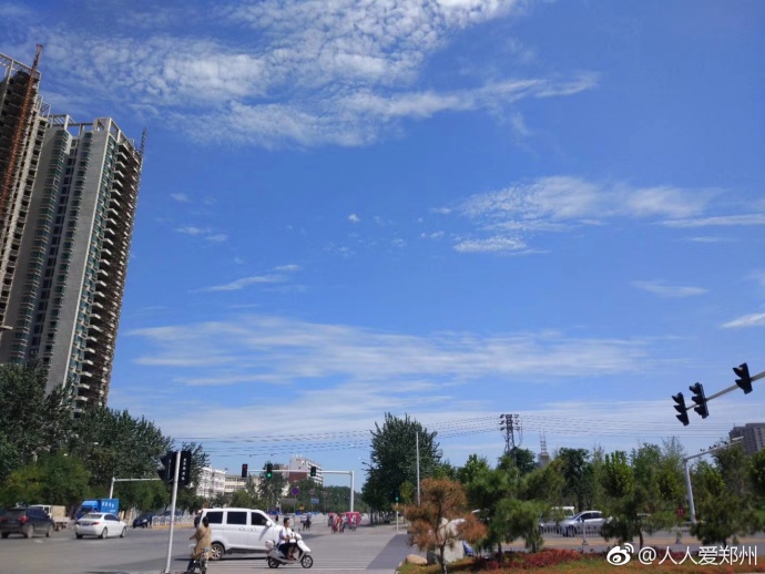 又被鄭州的藍天刷屏！隨便一拍就是手機壁紙
