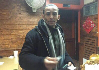 涉案的男性騙徒。（美國《世界日報》/受害商家提供）