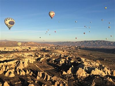 土耳其一熱氣球遇強(qiáng)風(fēng)墜落 中國(guó)女留學(xué)生身亡 土耳其一熱氣球遇強(qiáng)風(fēng)墜落 中國(guó)女留學(xué)生身亡