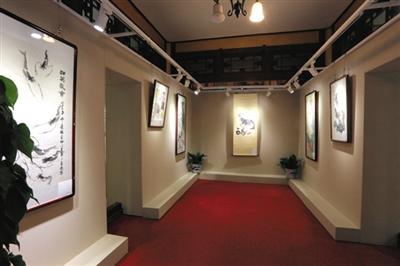 去年6月，益壽堂舉辦了“紀念頤和園對公眾開放一百周年書畫展”。