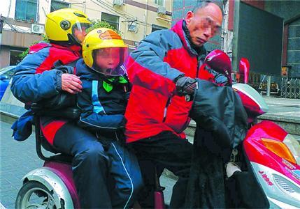 上海一小學(xué)“創(chuàng)意開(kāi)學(xué)” “作業(yè)免做券”受歡迎