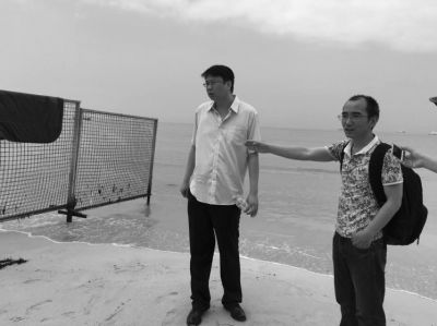 遇難者家屬稱，事發(fā)時(shí)并沒(méi)有這些鋼絲網(wǎng)，也沒(méi)看到警示標(biāo)志。