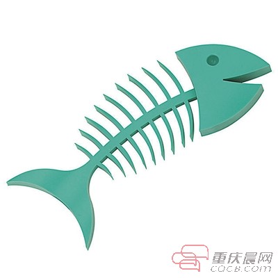 守著稱重的魚，吃起來好像沒那么多，他們玩起了“魚骨拼圖”…… 魚骨 拼圖