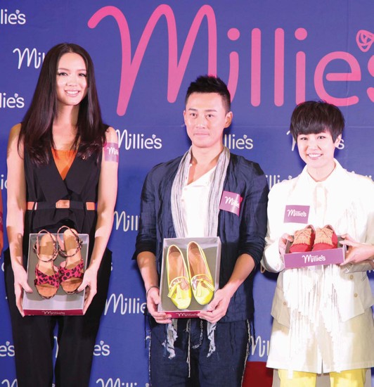 不過，跟世姐合影，也只是美不美，美多少的問題。