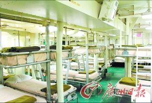 航母上的水兵宿舍。（資料圖片）