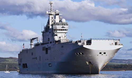 俄羅斯向法國購買西北風(fēng)級兩棲攻擊艦。