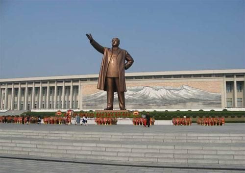 韓國稱或利用導彈對平壤等大城市的金日成、金正日銅像進行精密打擊