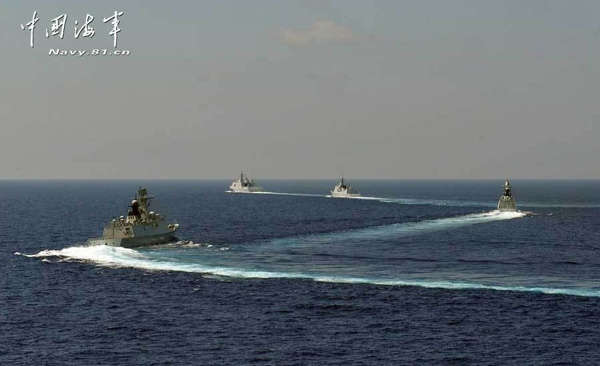 資料圖：中國海軍在曾母暗沙。