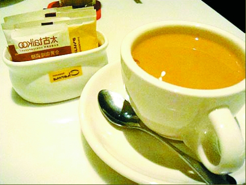 奶茶喝著沒(méi)奶味 街頭奶茶其實(shí)不含奶?！