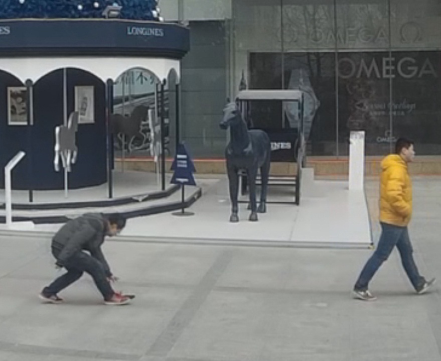 鄭州表情之跨年笑臉 撿人錢包拒絕歸還 正義哥在哪？