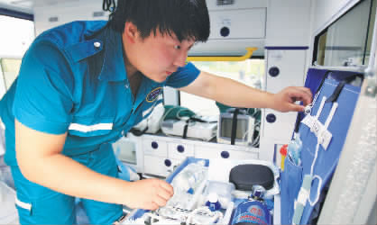 每個(gè)比賽，醫(yī)護(hù)人員都會提前出現(xiàn)