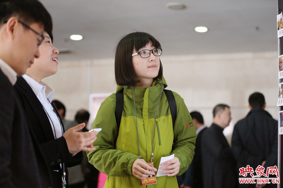 解答咨詢大象融媒的樂天。