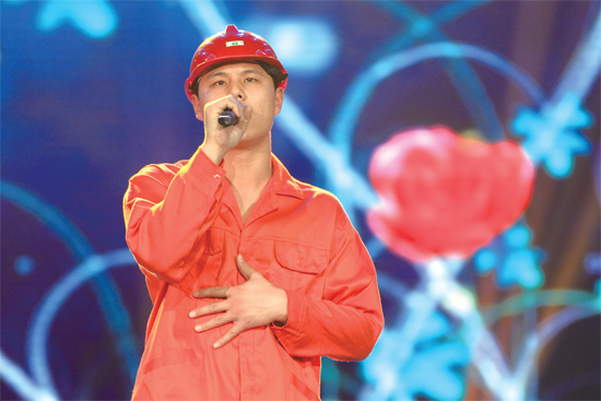 《開口就唱》新年歌會(huì)，百姓歌手唱享幸福