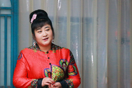 主持人香香在電視劇《嘿，真不是鬧著玩的》飾演大白鵝