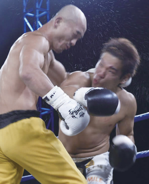 武僧一龍點(diǎn)數(shù)負(fù)于日本“偽娘拳王”長(zhǎng)島自演乙雄一郎