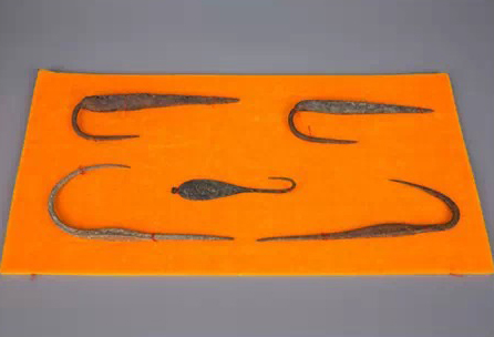 這么大的魚鉤你見過嗎？