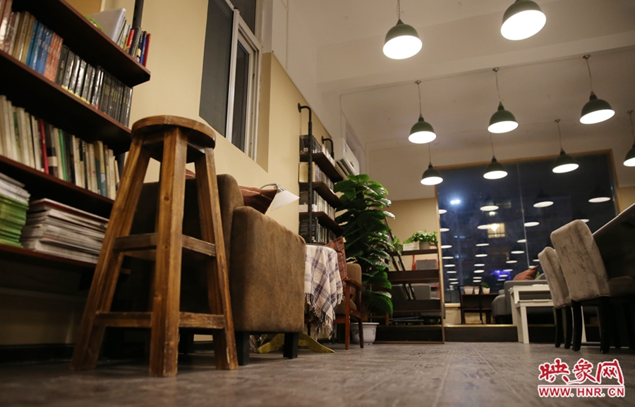 書店內(nèi)的裝飾。