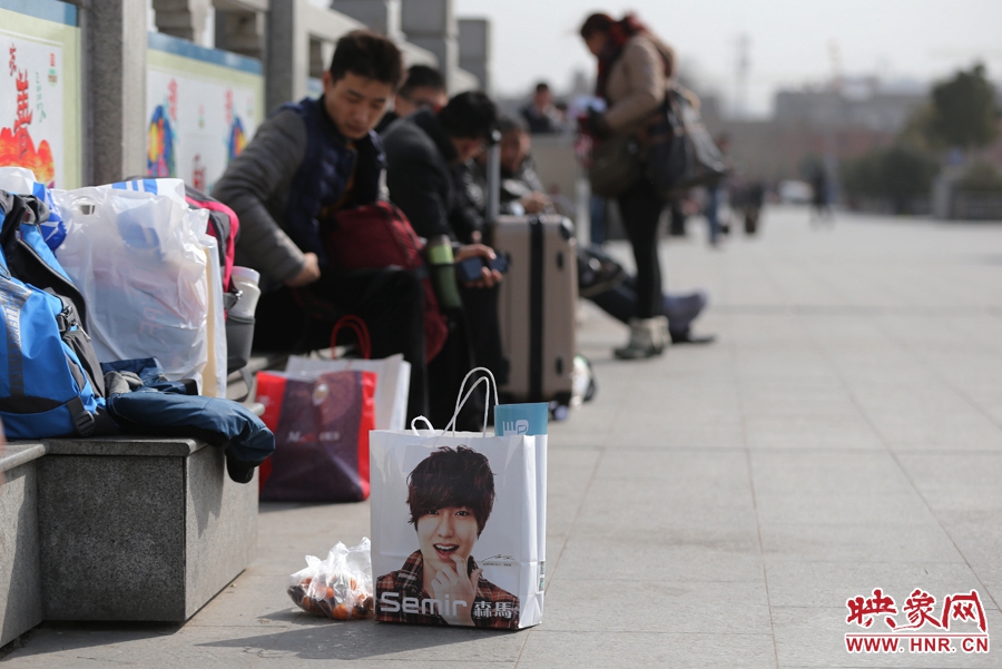 春運(yùn)中的“明星”身影。