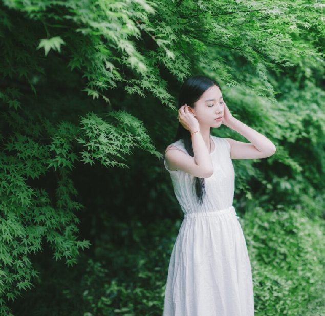 同濟90后學霸女神?；?顏值爆表清純迷人