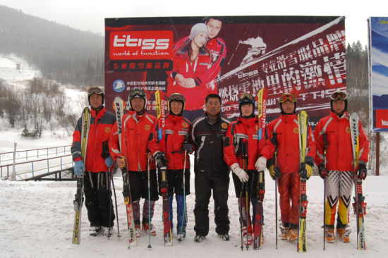 中國隊(duì)征戰(zhàn)世界軍人冬運(yùn)會